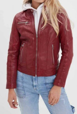 Blouson Cuir Femme Style Motard Red Chili " 102581 " 9 Blouson Cuir Femme Style Motard Red Chili " 102581 " -Maroquinerie 102581rougeface 066542700 1550 03102023