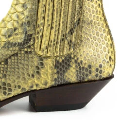 Boots Cuir Homme Python Mayura Camel " 2575 " 12 Boots Cuir Homme Python Mayura Camel " 2575 " -Maroquinerie 2575camel4 049452300 1033 21052021