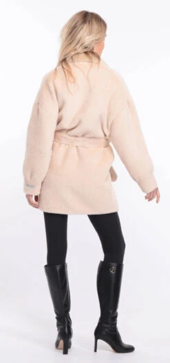 Veste Alcantara Ecru Col Vison " ANTONE " -Maroquinerie antonella ecru vison 18 031576100 1422 01072023 scaled