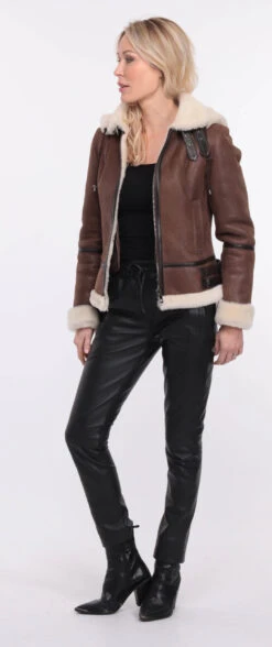 Blouson Bombardier Marron Femme Capuche " BOMBAE " -Maroquinerie blouson bombardier femme cap old brown 14 074497800 1156 01072023 scaled