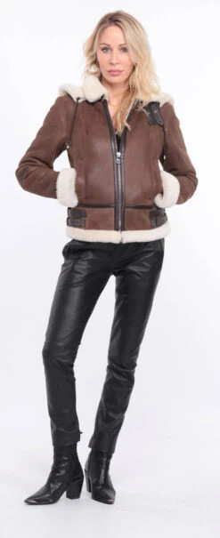 Blouson Bombardier Marron Femme Capuche " BOMBAE " -Maroquinerie blouson bombardier femme cap old brown 5 027728900 1156 01072023 scaled