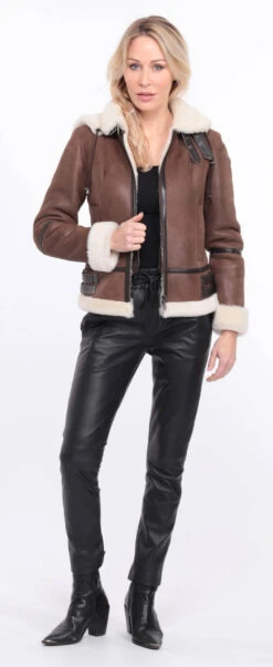 Blouson Bombardier Marron Femme Capuche " BOMBAE " -Maroquinerie blouson bombardier femme cap old brown 9 002045700 1156 01072023 scaled