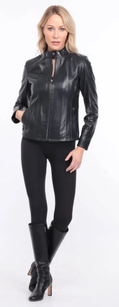 Blouson Cuir Femme " AGATHE " -Maroquinerie blouson cuir agatha marine 10 065885300 1420 01072023 scaled