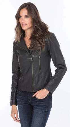Blouson Cuir Femme Noir "TRACY" 12 Blouson Cuir Femme Noir "TRACY" -Maroquinerie blouson cuir femme agneau noir tracy 2 053088000 1000 25092020