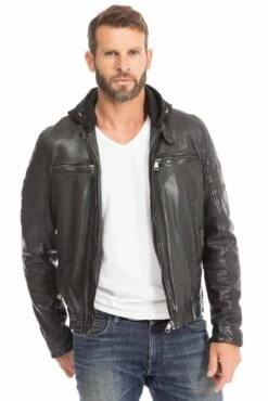 REDSKINS Blouson Cuir Homme à Capuche Noir " RYDE " 17 REDSKINS Blouson Cuir Homme à Capuche Noir " RYDE " -Maroquinerie blouson cuir homme agneau noir ryde redskins 2 099196000 1114 29092023