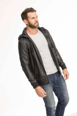 Blouson Cuir Homme Agneau Noir Oakwood " 62061 " -Maroquinerie blouson cuir homme capuche noir 62061 1 062512900 1747 28092023
