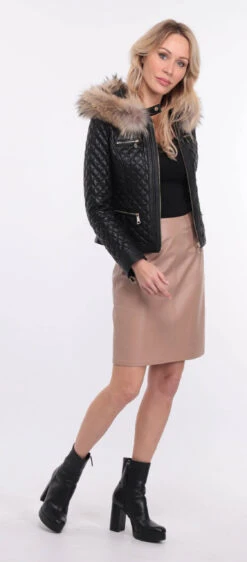 Blouson Cuir Femme Agneau Noir " KATY " 26 Blouson Cuir Femme Agneau Noir " KATY " -Maroquinerie blouson cuir katia noir 5 005880600 1407 01072023 scaled