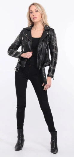 Blouson Biker Femme Agneau Noir Clouté " MILENA " -Maroquinerie blouson cuir noir marbella clout 17 094587500 1406 01072023 scaled