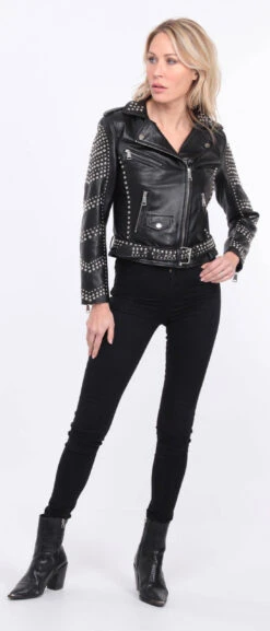 Blouson Biker Femme Agneau Noir Clouté " MILENA " -Maroquinerie blouson cuir noir marbella clout 4 094290000 1406 01072023 scaled