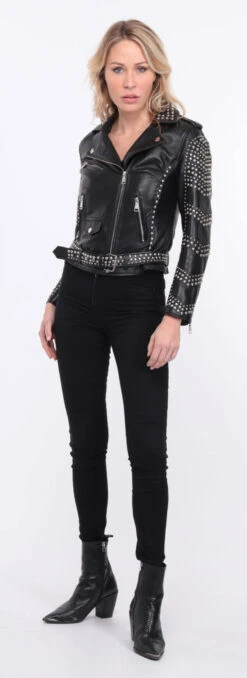 Blouson Biker Femme Agneau Noir Clouté " MILENA " -Maroquinerie blouson cuir noir marbella clout 5 033885500 1406 01072023 scaled