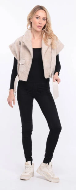 Gilet Sans Manches Mouton écru Femme " SIE " -Maroquinerie blouson sia ecru 17 038059400 1422 01072023 scaled