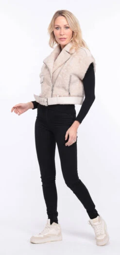 Gilet Sans Manches Mouton écru Femme " SIE " -Maroquinerie blouson sia ecru 5 039259400 1422 01072023 scaled
