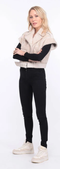 Gilet Sans Manches Mouton écru Femme " SIE " -Maroquinerie blouson sia ecru 7 066940400 1422 01072023 scaled