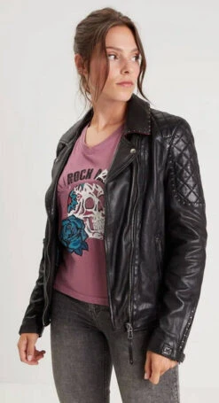 Blouson Cuir Femme Agneau Noir " 102357 " -Maroquinerie blousoncuir102357noir2 072209000 1750 14102022