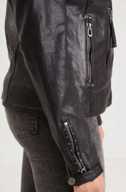 Blouson Cuir Femme Agneau Noir " 102357 " -Maroquinerie blousoncuir102357noir7 067810200 1750 14102022