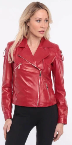Blouson Biker Agneau Rouge Femme " LYNE " -Maroquinerie blousoncuirfemmerougely 040090400 1559 04072023 scaled