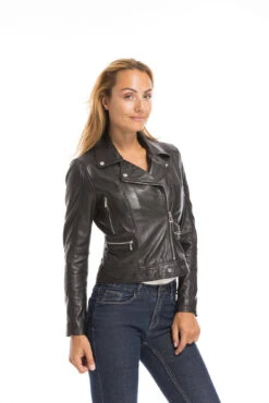 Blouson Cuir Femme Biker Noir "PANEMA" 22 Blouson Cuir Femme Biker Noir "PANEMA" -Maroquinerie cg23femme101156noir23374 045876700 1706 29092022