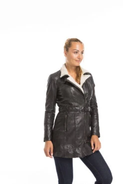 GIPSY Trois Quart Cuir Femme Noir " TAMALA " 29 GIPSY Trois Quart Cuir Femme Noir " TAMALA " -Maroquinerie cg23femme14574noir22922 1 078843600 1558 29092022