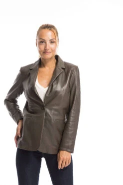 Oakwood Blazer Cuir Femme Marron " 63964 " 27 Oakwood Blazer Cuir Femme Marron " 63964 " -Maroquinerie cg23femme63964marron22855 028959800 1630 29092022