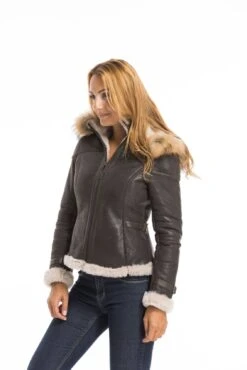 Blouson Cuir Mouton Femme Marron " DISTEL " Style Bombardier à Capuche 24 Blouson Cuir Mouton Femme Marron " DISTEL " Style Bombardier à Capuche -Maroquinerie cg23femmesachamarron23618 008845000 1555 03102022