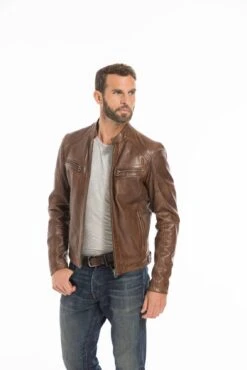 Blouson Cuir Homme Dark Cognac " COLLINS " 20 Blouson Cuir Homme Dark Cognac " COLLINS " -Maroquinerie cg23homme101046cognacfonce24600 039716900 1158 23092022