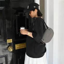 Cluse – Sac Croisé Sacroisé Petite – Dark Grey/Gold -Maroquinerie cluse sac croise sacroise petite dark greygold 5