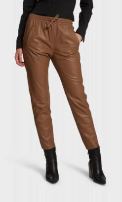 Pantalon Cuir Oakwood Femme Agneau Café "63641" -Maroquinerie giftref63641cafepantalonjogpantcuirveritable2 043113900 1002 28102021