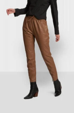 Pantalon Cuir Oakwood Femme Agneau Café "63641" -Maroquinerie giftref63641cafepantalonjogpantcuirveritable 063022800 1002 28102021