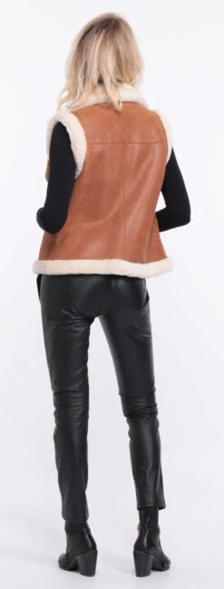 Gilet Sans Manches Whisky Mouton " ITALIE " 25 Gilet Sans Manches Whisky Mouton " ITALIE " -Maroquinerie gilet italo whisky 17 050994400 1408 01072023 scaled