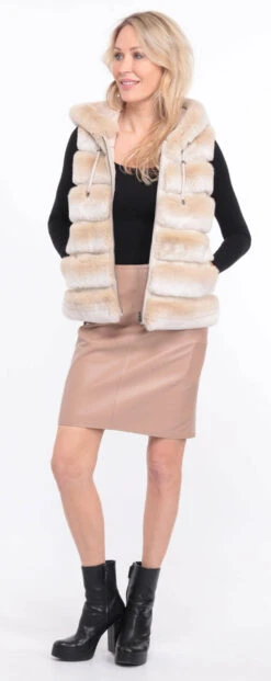 Gilet Reversible Lapin Beige " REXE " 38 Gilet Reversible Lapin Beige " REXE " -Maroquinerie gilet rexy beige td 10 022818700 1415 01072023 scaled