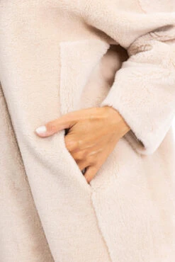 Oakwood Manteau En Laine Réversible Café " 64544 " 23 Oakwood Manteau En Laine Réversible Café " 64544 " -Maroquinerie manteau laine femme cafe 64544 8 013911200 1657 26092023