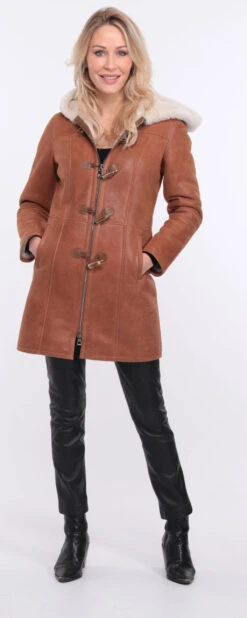 Trois Quart Cuir Femme Mouton Whisky " LUCINA " 26 Trois Quart Cuir Femme Mouton Whisky " LUCINA " -Maroquinerie manteau mouton lucia whisky 3 056660700 1407 01072023 scaled