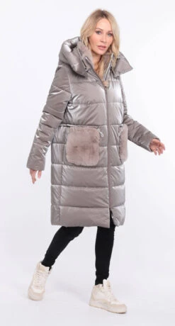 Doudoune Longue Tissu + Lapin Taupe " PAULIE " -Maroquinerie manteau pauliana taupe 4 098796800 1417 01072023 scaled