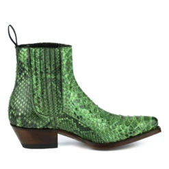 Boots Cuir Femme Python Mayura Verde " 324 " 13 Boots Cuir Femme Python Mayura Verde " 324 " -Maroquinerie mayurabootsmarie2496verde6 060852900 1435 10102019