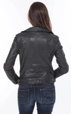 Blouson Cuir Femme Noir Oakwood Style Biker "62065" -Maroquinerie perfecto cuir femme 62065 video 4 093589000 1445 24092020