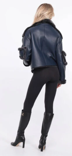 Blouson Mouton Bleu Femme " CLAUDIE " 31 Blouson Mouton Bleu Femme " CLAUDIE " -Maroquinerie veste mouton claudia bleu 11 028748000 1150 01072023 scaled