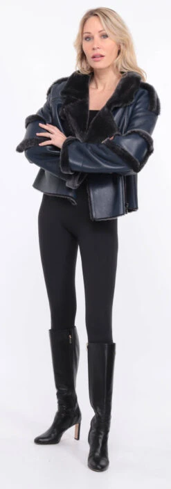 Blouson Mouton Bleu Femme " CLAUDIE " 22 Blouson Mouton Bleu Femme " CLAUDIE " -Maroquinerie veste mouton claudia bleu 5 069835200 1150 01072023 scaled